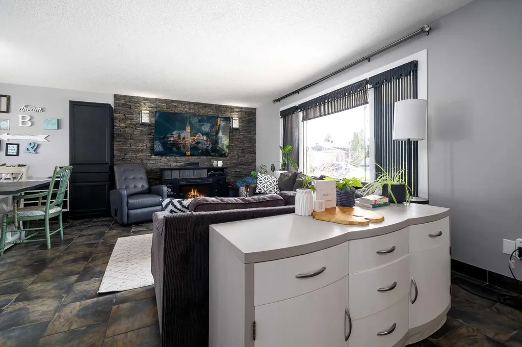 88 Cypress Way SE Medicine Hat AB T1B 1G8