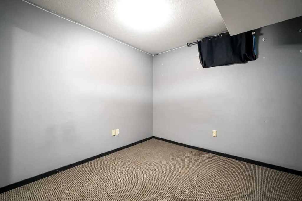 88 Cypress Way SE Medicine Hat AB T1B 1G8