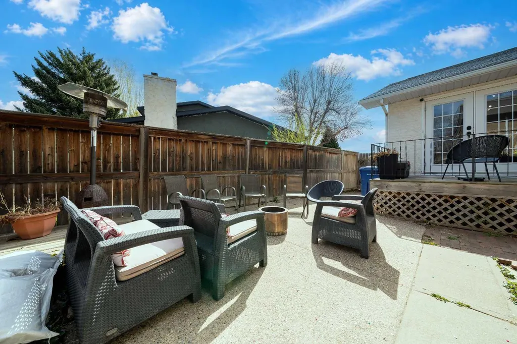 88 Cypress Way SE Medicine Hat AB T1B 1G8