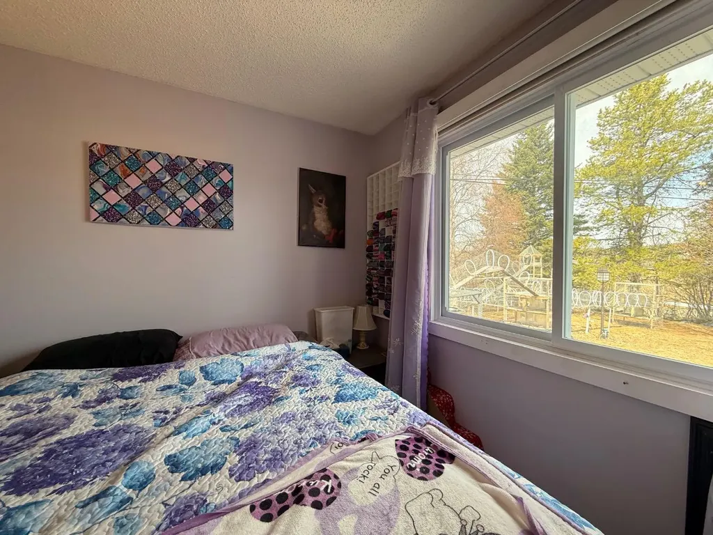 5020 Oxford Avenue Swan Hills AB T0G2C0