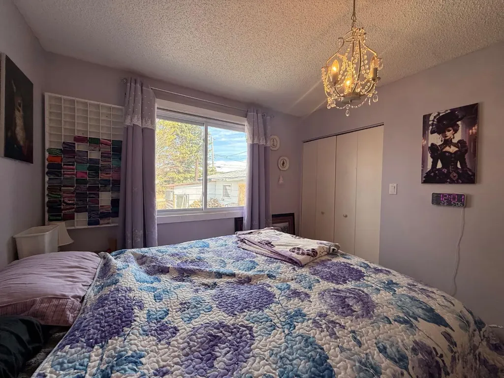 5020 Oxford Avenue Swan Hills AB T0G2C0