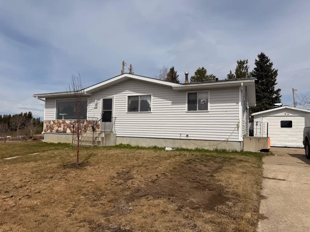 5020 Oxford Avenue Swan Hills AB T0G2C0