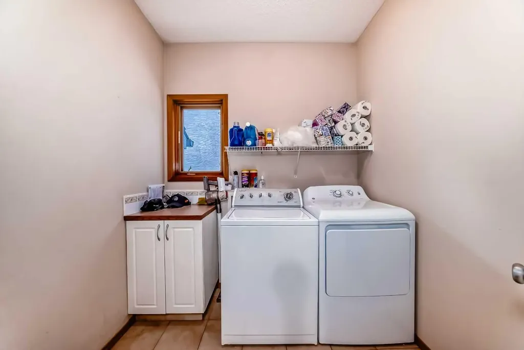 75 Hampstead Way NW Calgary AB T3A 6E5