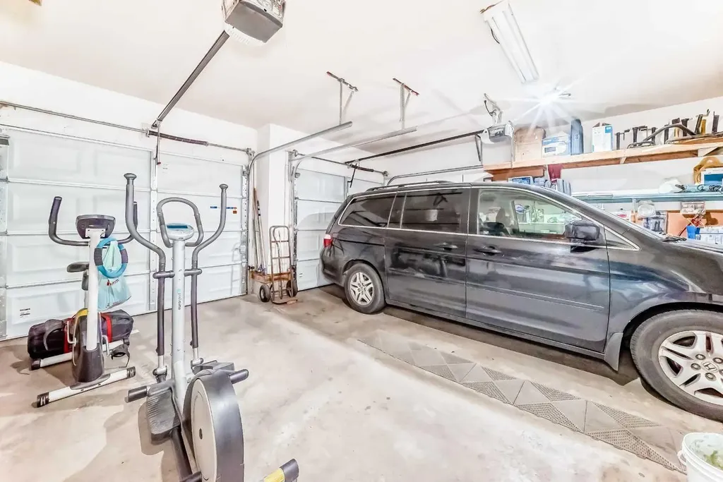 75 Hampstead Way NW Calgary AB T3A 6E5