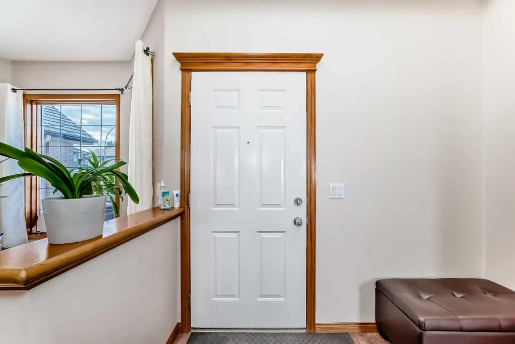 75 Hampstead Way NW Calgary AB T3A 6E5