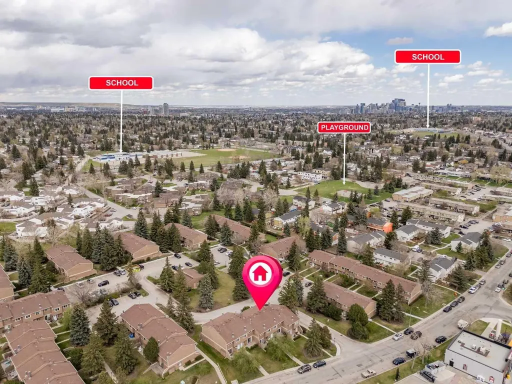 4940 39 Avenue SW Calgary AB T3E 6M7