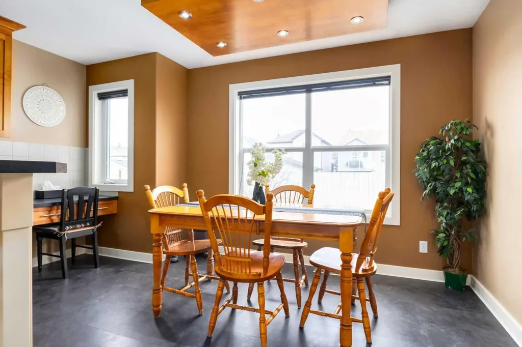 159 Cimarron Grove Crescent Okotoks AB T1S 2E3
