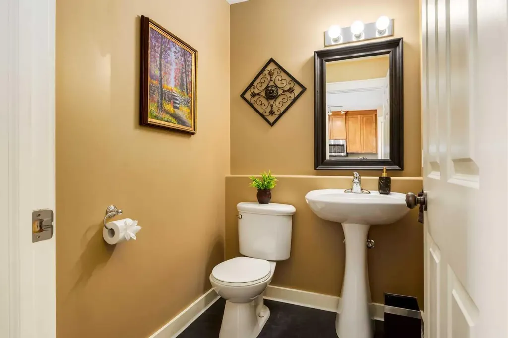 159 Cimarron Grove Crescent Okotoks AB T1S 2E3