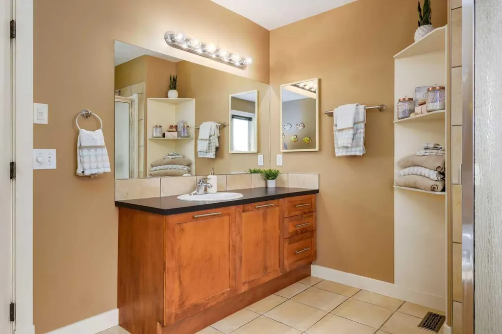159 Cimarron Grove Crescent Okotoks AB T1S 2E3