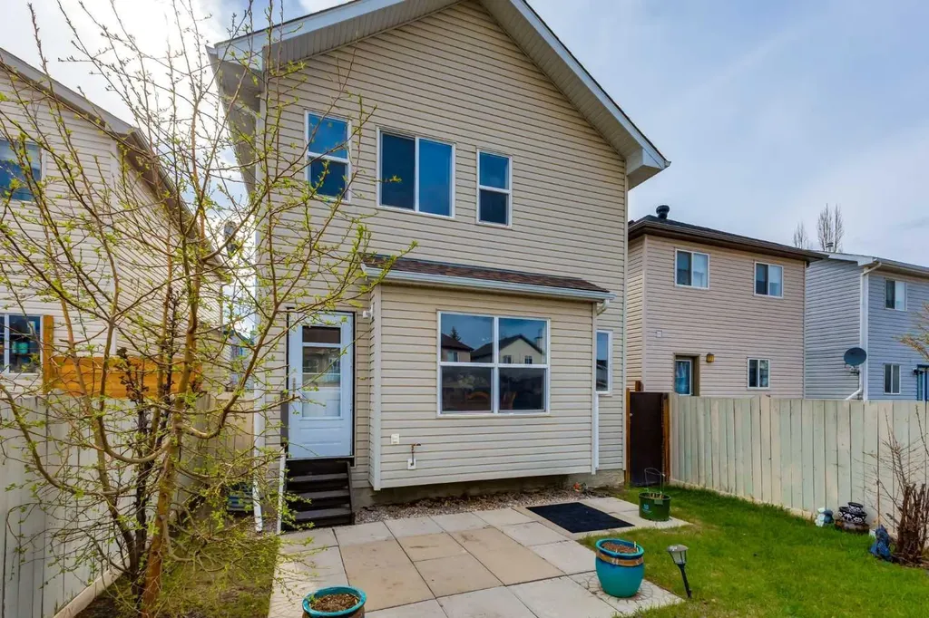 159 Cimarron Grove Crescent Okotoks AB T1S 2E3