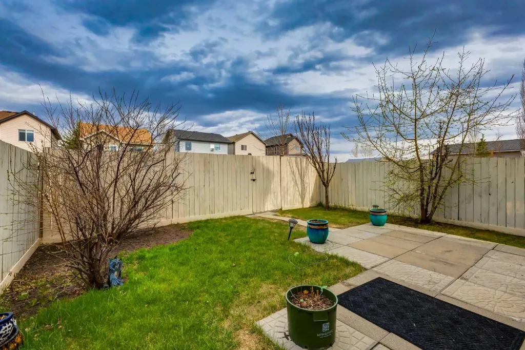 159 Cimarron Grove Crescent Okotoks AB T1S 2E3