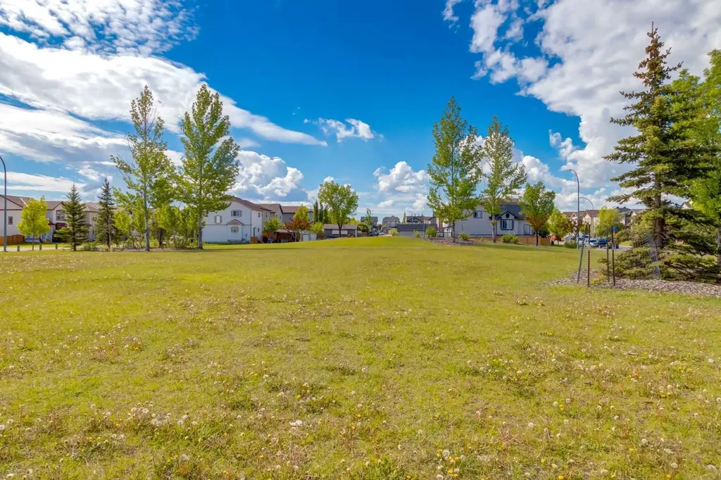 159 Cimarron Grove Crescent Okotoks AB T1S 2E3