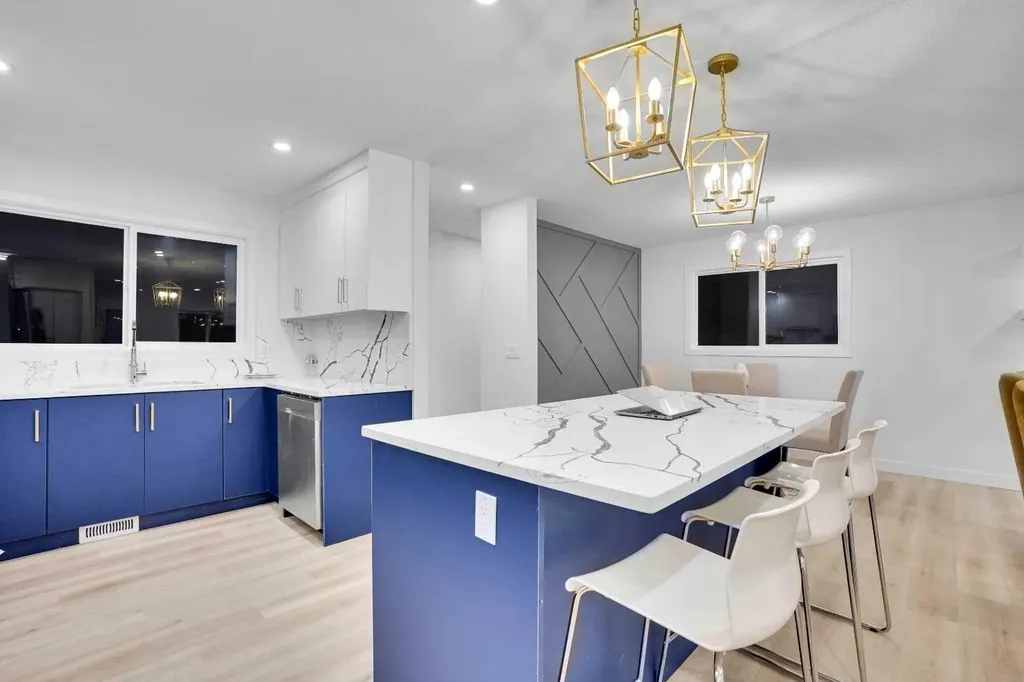52 Franklin Drive SE Calgary AB T2H 0T9