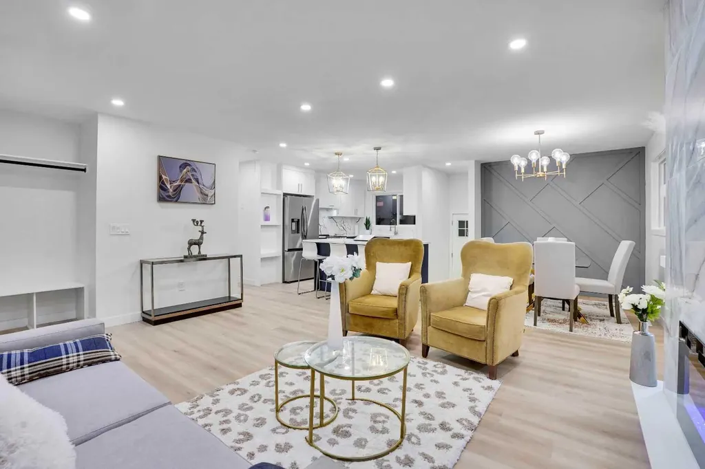 52 Franklin Drive SE Calgary AB T2H 0T9