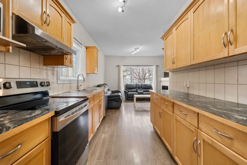 27 Bridleridge View SW Calgary AB T2Y 0A7