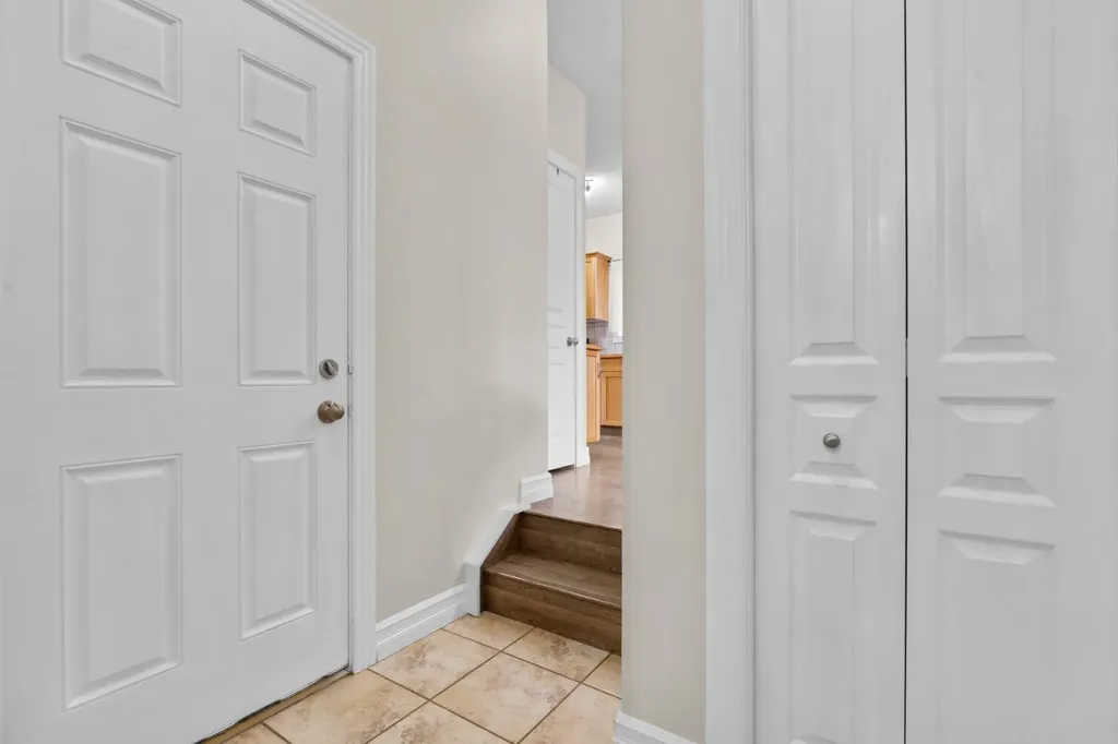 27 Bridleridge View SW Calgary AB T2Y 0A7