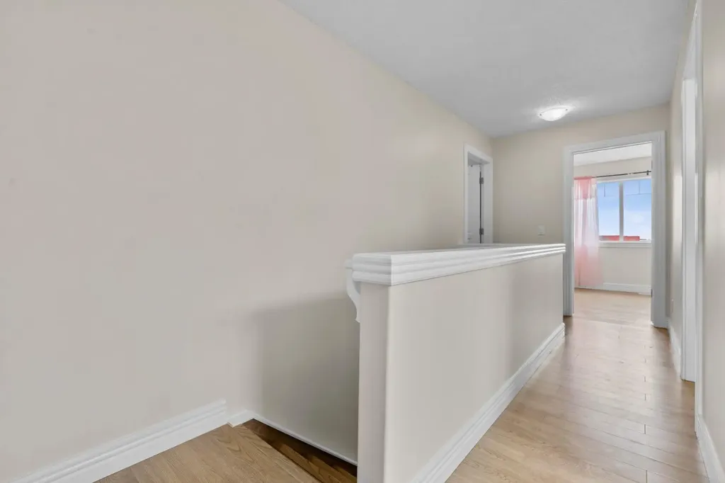27 Bridleridge View SW Calgary AB T2Y 0A7