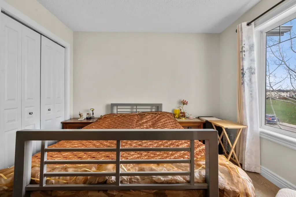 27 Bridleridge View SW Calgary AB T2Y 0A7