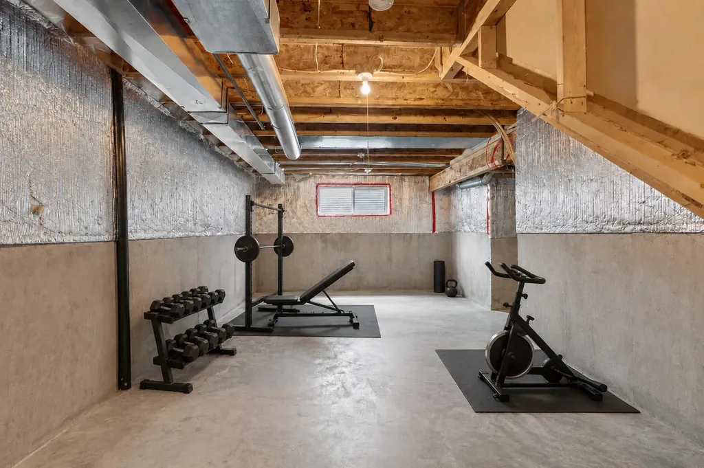 27 Bridleridge View SW Calgary AB T2Y 0A7
