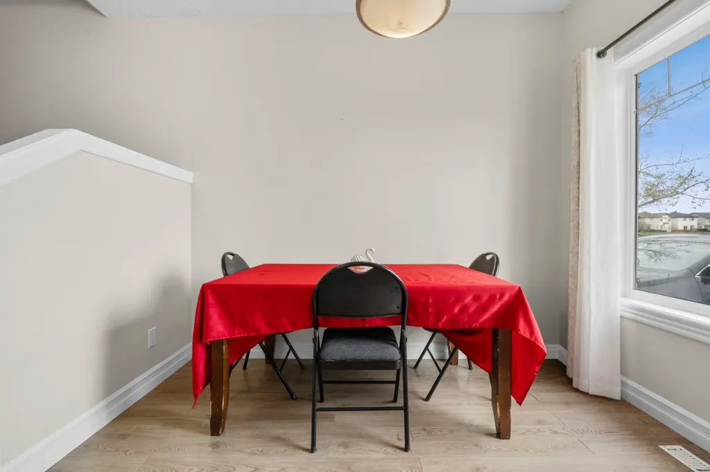 27 Bridleridge View SW Calgary AB T2Y 0A7