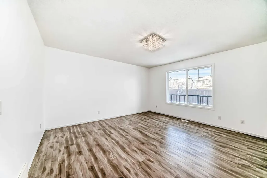 120 Springmere Grove Chestermere AB T1X 0B5