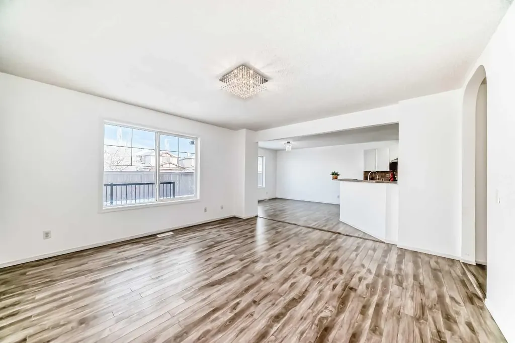 120 Springmere Grove Chestermere AB T1X 0B5