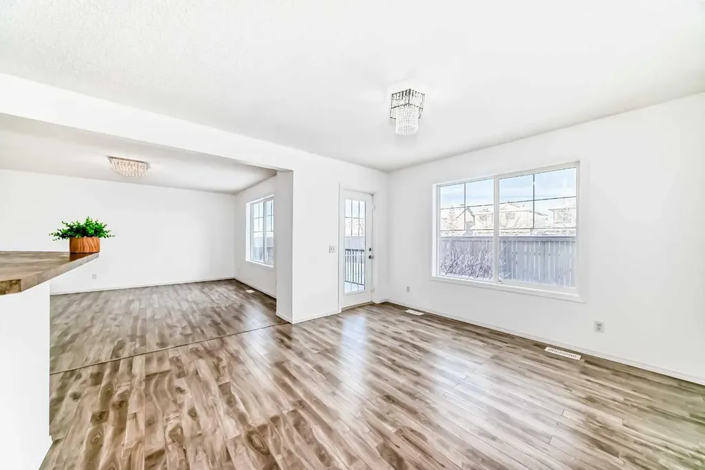 120 Springmere Grove Chestermere AB T1X 0B5
