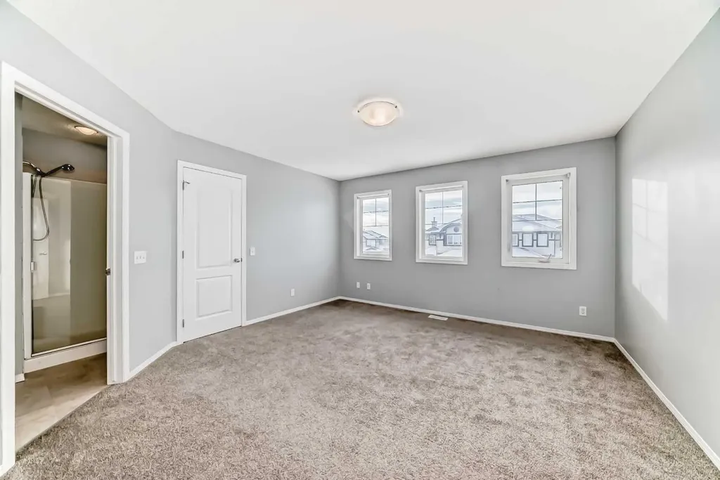 120 Springmere Grove Chestermere AB T1X 0B5