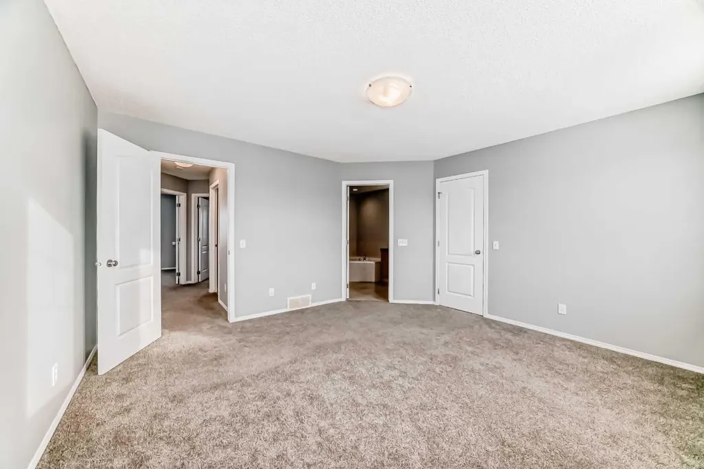 120 Springmere Grove Chestermere AB T1X 0B5