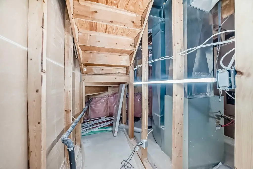 120 Springmere Grove Chestermere AB T1X 0B5