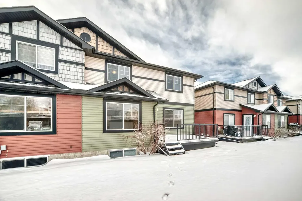 120 Springmere Grove Chestermere AB T1X 0B5