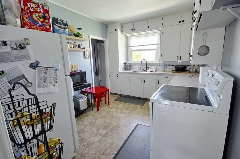 5014 48 Street Taber AB T1G 1H1