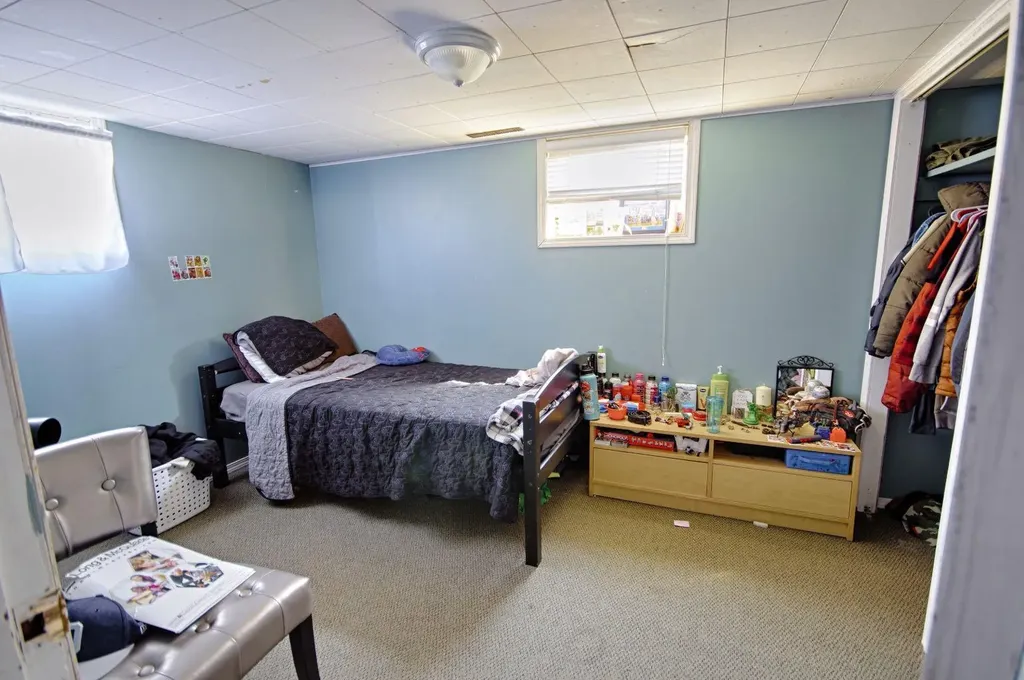 5014 48 Street Taber AB T1G 1H1