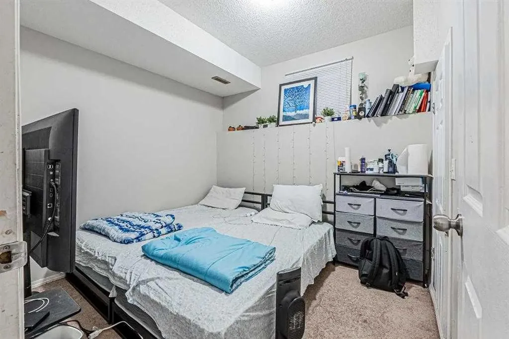 65 Martinvalley Road NE Calgary AB T3J 4L9
