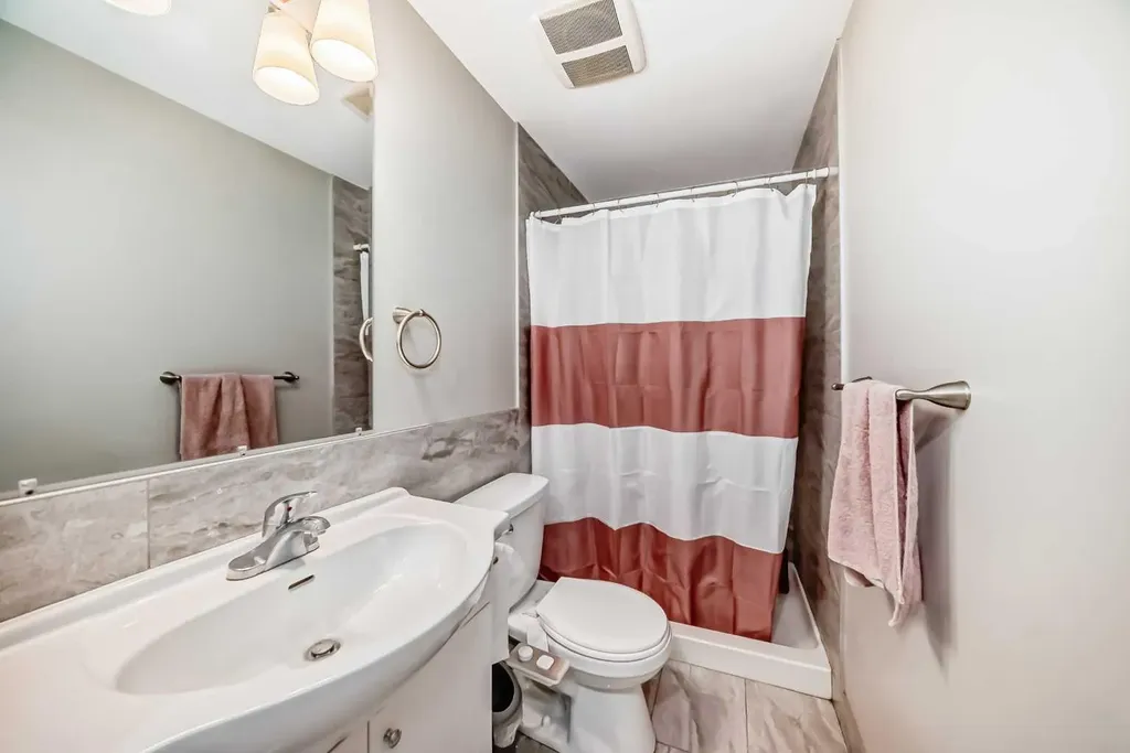 49 Aspen Hills Drive SW Calgary AB T3H 0P8
