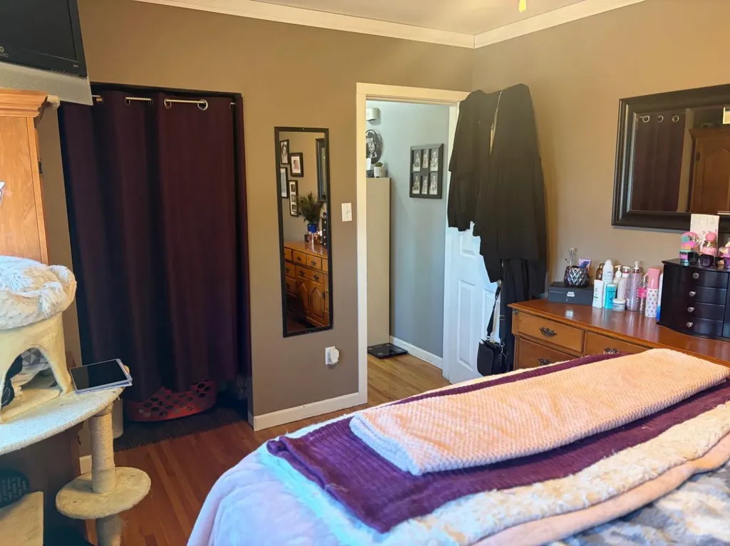422 3rd Avenue Stirling AB T0K2E0