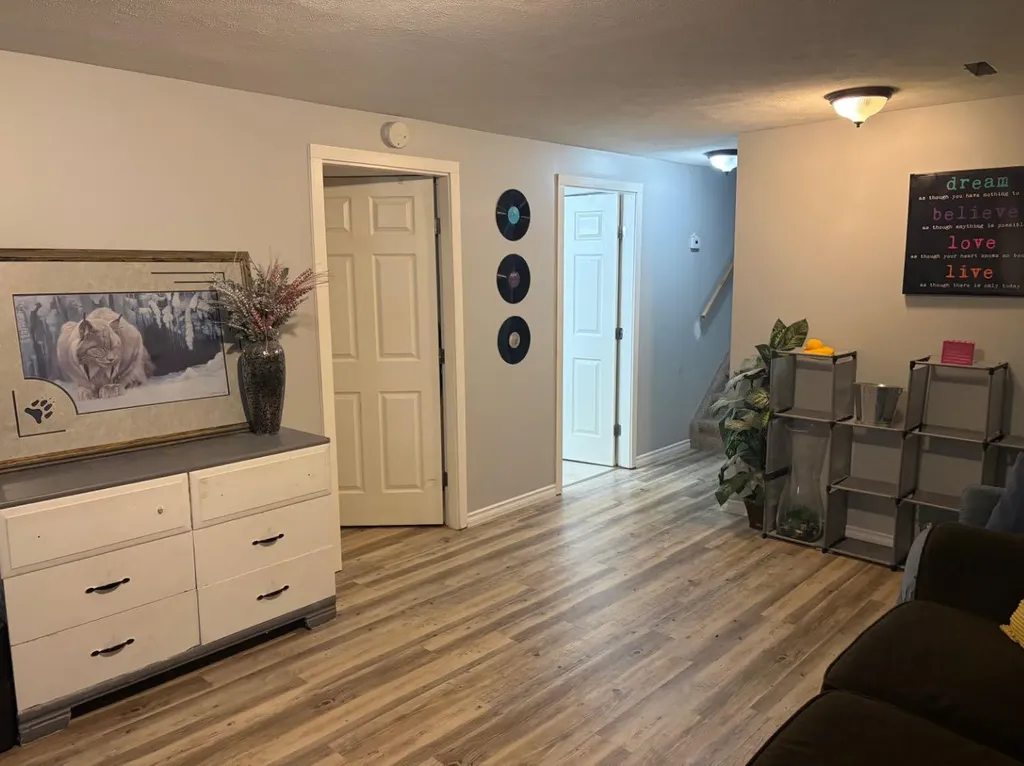 422 3rd Avenue Stirling AB T0K2E0