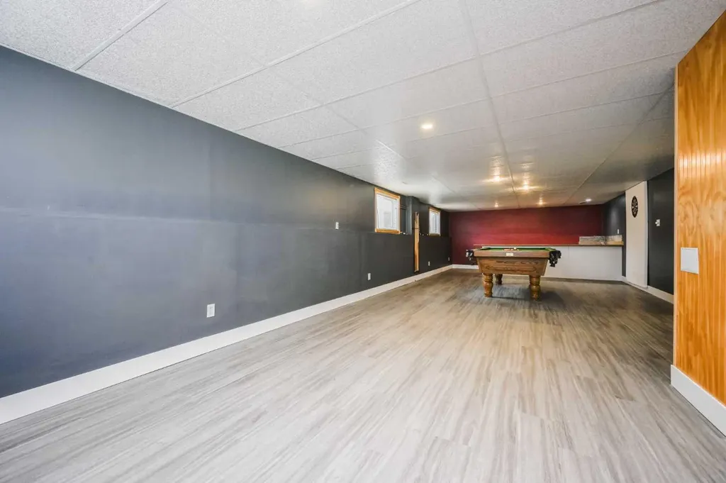 174 Crystal Heights Lane Grande Prairie AB T8X 1R7