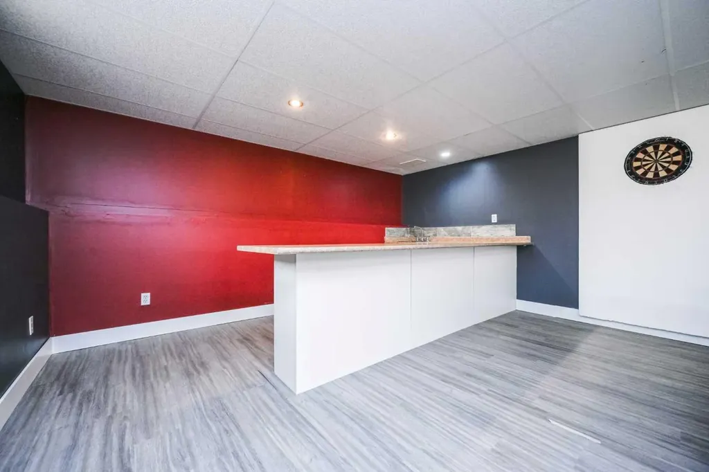174 Crystal Heights Lane Grande Prairie AB T8X 1R7