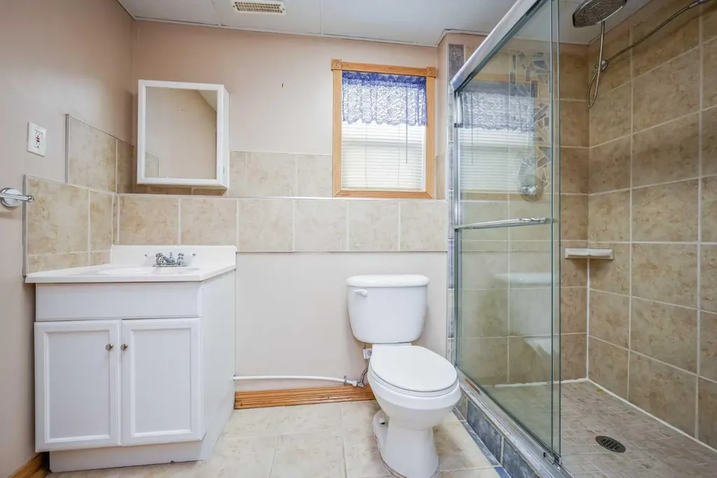 174 Crystal Heights Lane Grande Prairie AB T8X 1R7