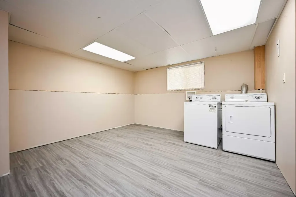 174 Crystal Heights Lane Grande Prairie AB T8X 1R7
