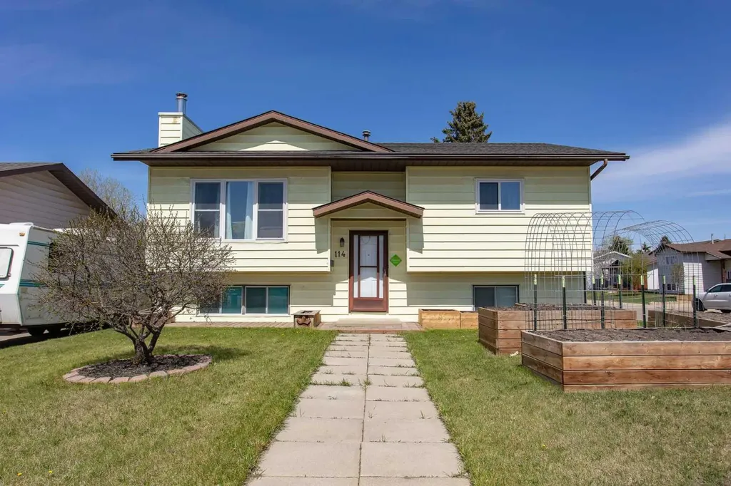 114 Dawson Street Red Deer AB T4R1Y9