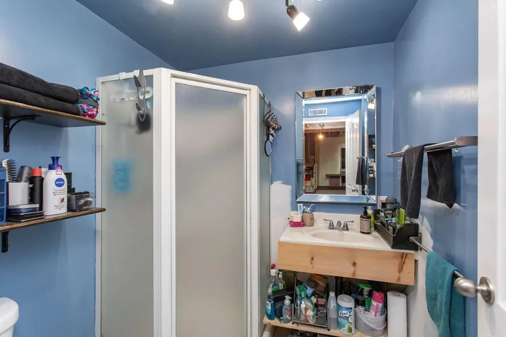 114 Dawson Street Red Deer AB T4R1Y9