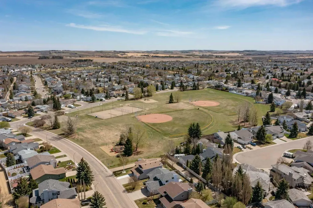114 Dawson Street Red Deer AB T4R1Y9