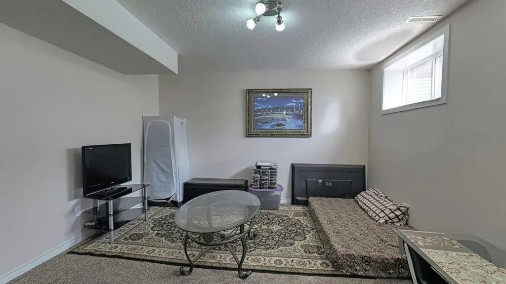 54 Saddlecreek Crescent NE Calgary AB T3J 4R9