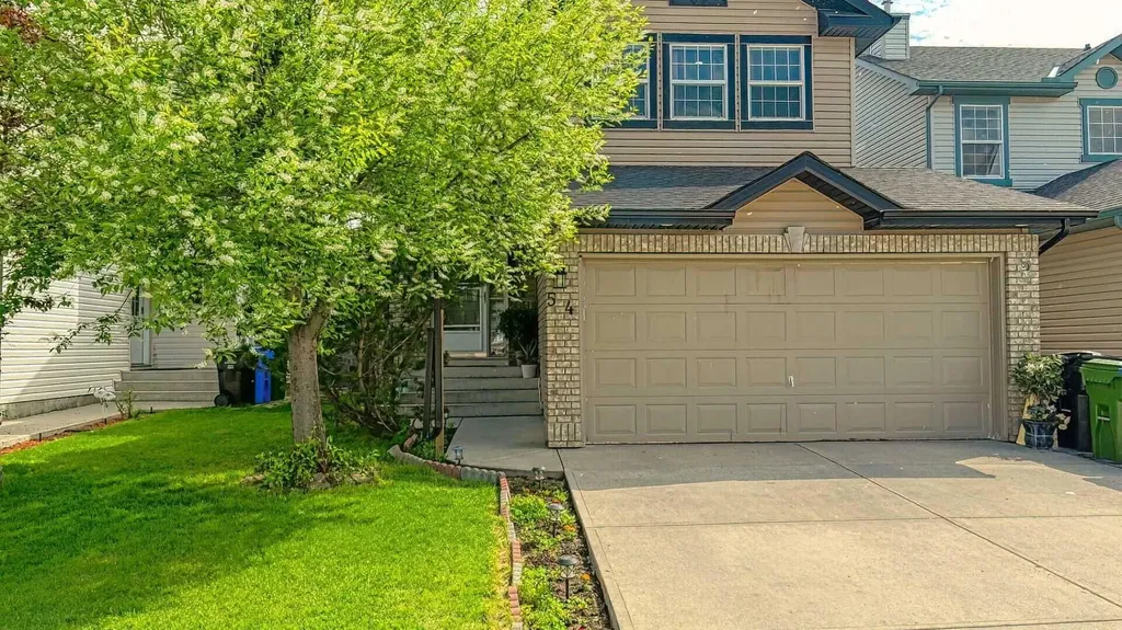 54 Saddlecreek Crescent NE Calgary AB T3J 4R9