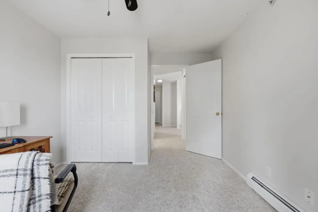 20 Harvest Rose Park NE Calgary AB T3K 4Z1