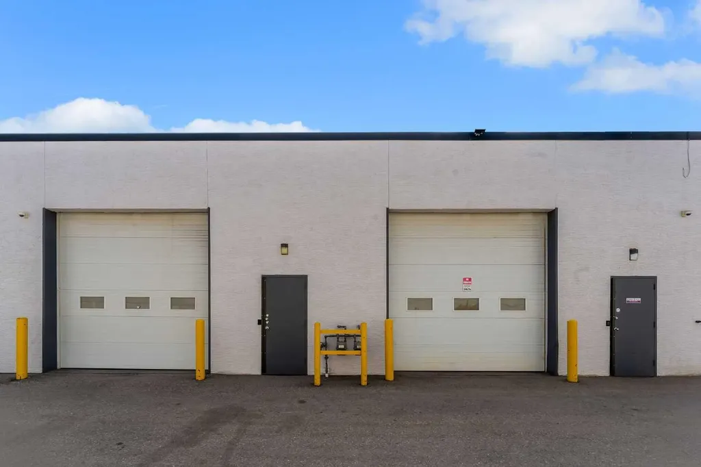 416 Meridian Road SE Calgary AB T2A 1X2