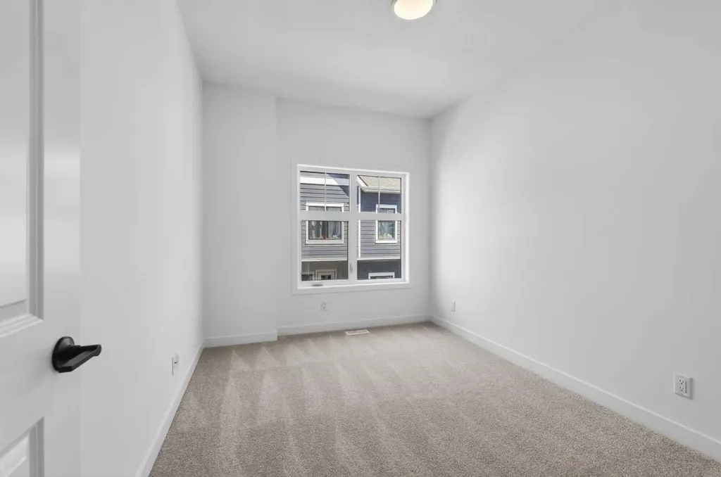619 Mahogany Road SE Calgary AB T3M 2Z5
