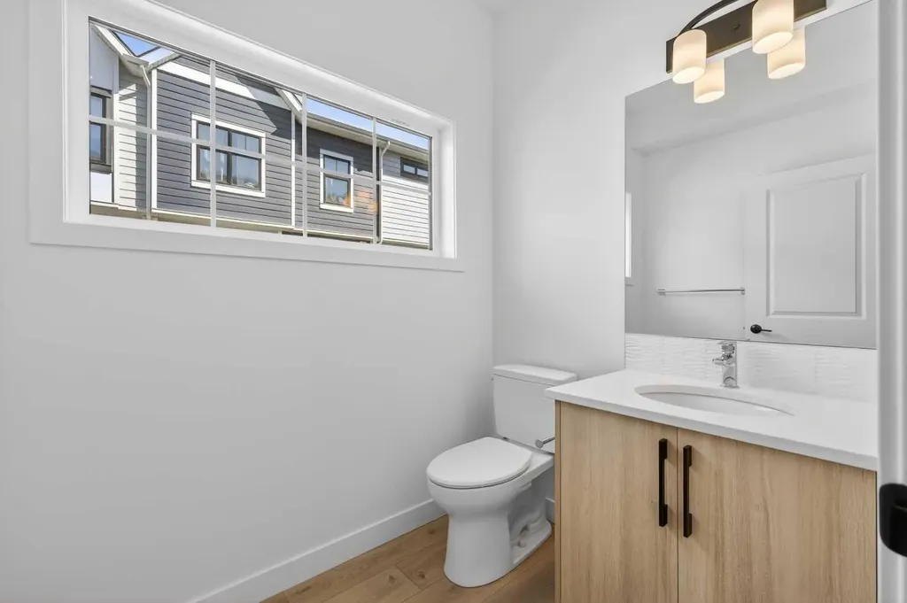 619 Mahogany Road SE Calgary AB T3M 2Z5